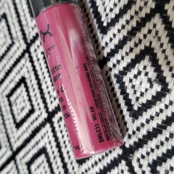 NYX Soft matte lip cream - Picture 9 of 10